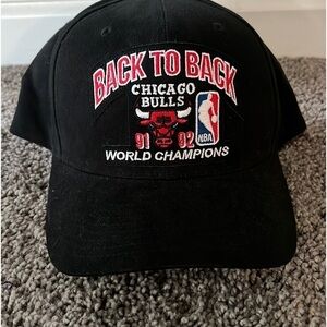 Chicago Bulls Back to Back 1992 Champions Mitchell & Ness Hat Snapback Jordan